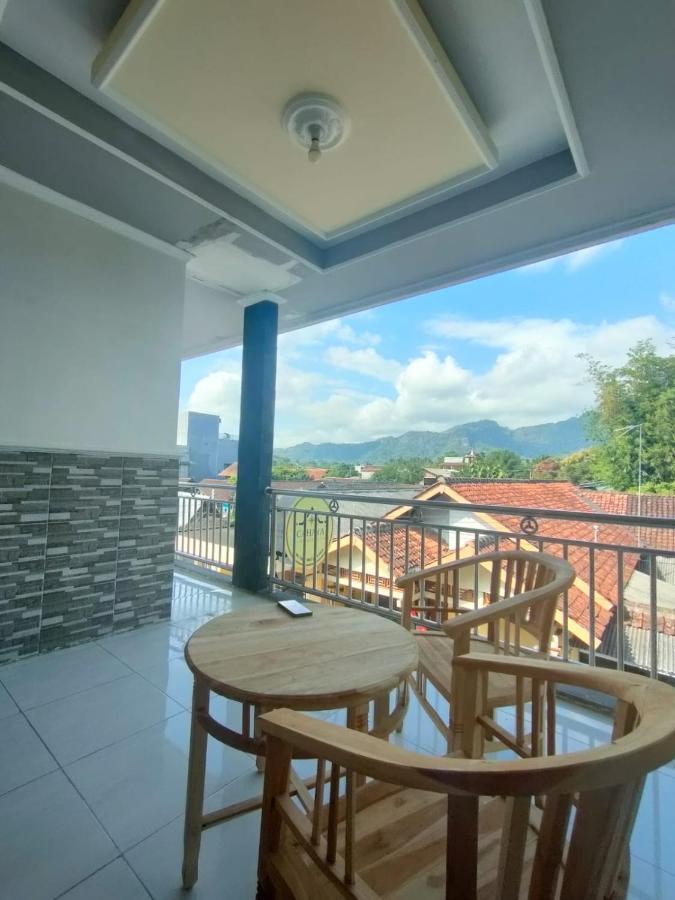Cahaya Homestay Magelang Exterior foto