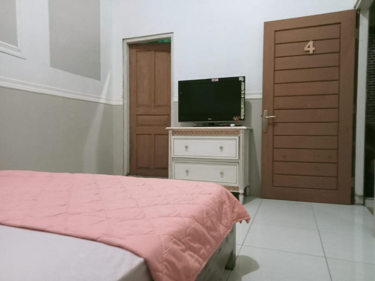 Cahaya Homestay Magelang Exterior foto